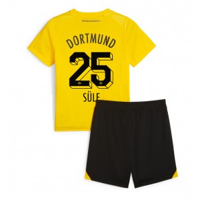Borussia Dortmund Niklas Sule #25 Replika Babytøj Hjemmebanesæt Børn 2023-24 Kortærmet (+ Korte bukser)